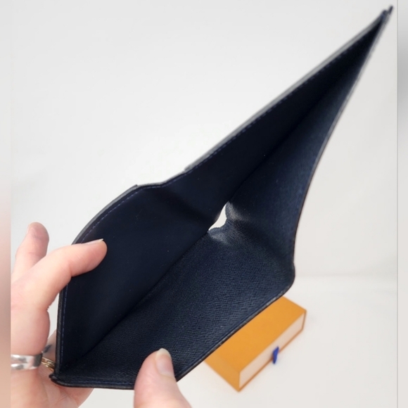 LV Tiaga Men's Wallet & Box - Picture 6 of 13